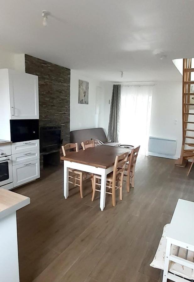 Au Lutin Pomme - Maison De Vacances Bretagne Melle  Экстерьер фото