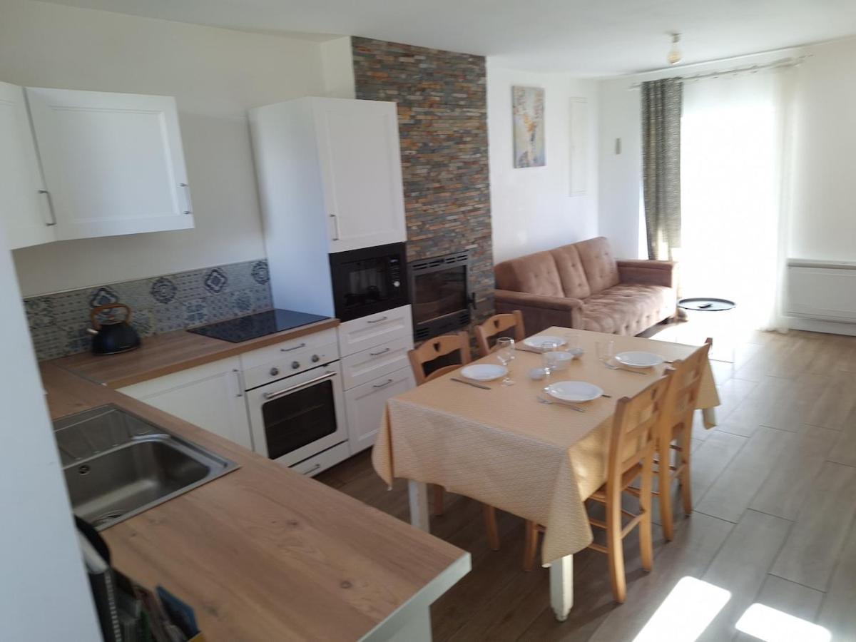 Au Lutin Pomme - Maison De Vacances Bretagne Melle  Экстерьер фото