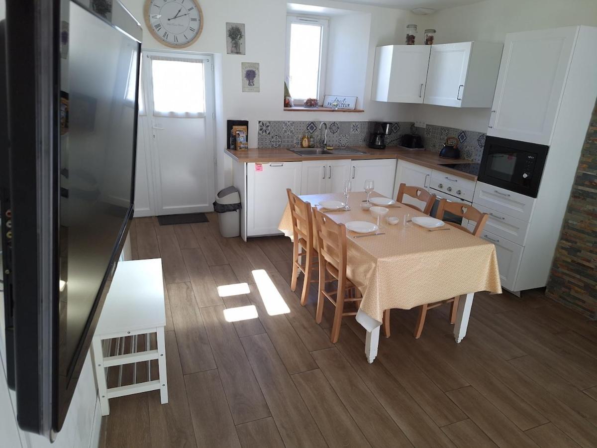 Au Lutin Pomme - Maison De Vacances Bretagne Melle  Экстерьер фото