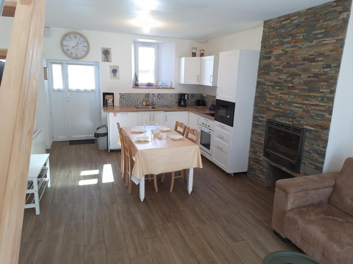 Au Lutin Pomme - Maison De Vacances Bretagne Melle  Экстерьер фото